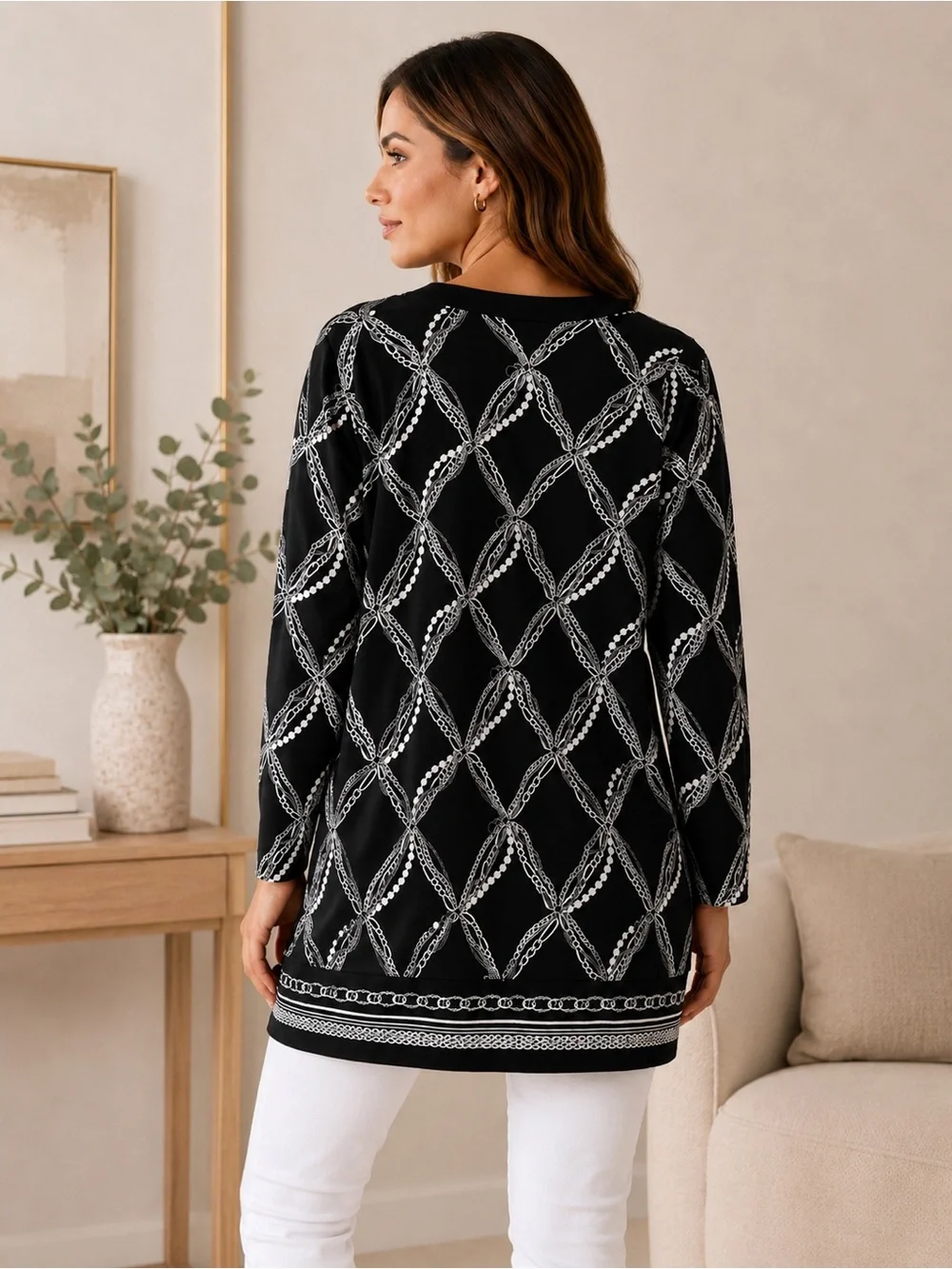 White House Black Market Black White Chain Print Tunic Top Size M Long Sleeve